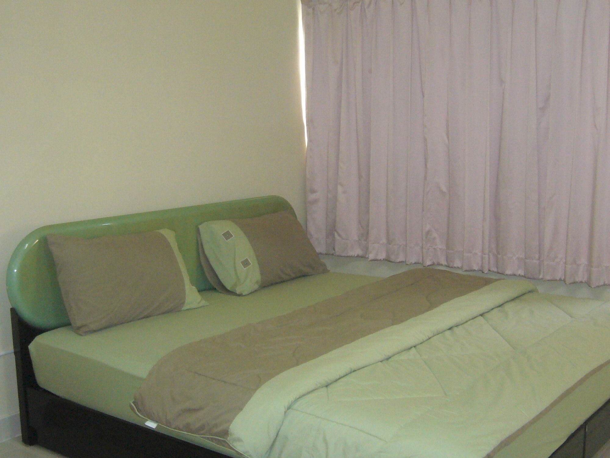 Dmk Don Mueang Airport Guest House Пак Крет Екстериор снимка